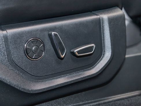 Used 2019 Ford F250 Platinum w/ Platinum Ultimate Package image 29