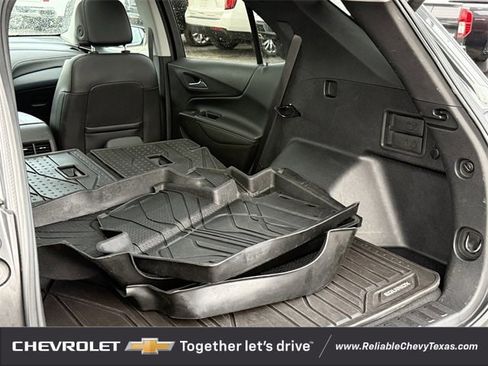 Used 2018 Chevrolet Equinox Premier image 35