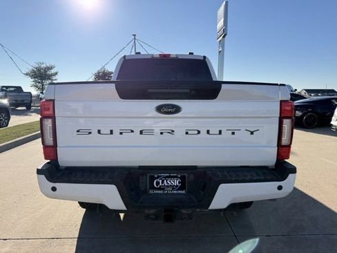 Used 2021 Ford F250 Lariat image 4