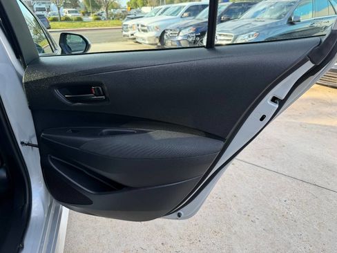 Used 2023 Toyota Corolla LE image 29