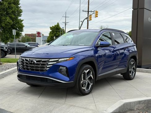 Used 2022 Hyundai Tucson SEL w/ Convenience + Premium Package AWD/4WD image 12