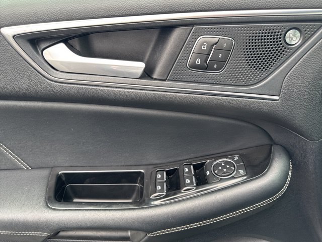 Used 2020 Ford Edge ST AWD/4WD image 26