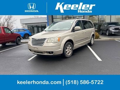 Used 2009 Chrysler Town & Country Touring