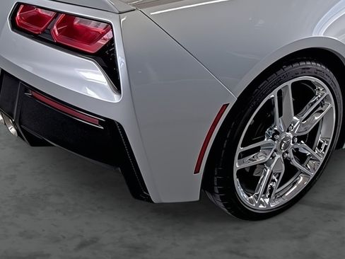 Used 2016 Chevrolet Corvette Stingray Coupe w/ 2LT Preferred Equipment Group RWD image 13