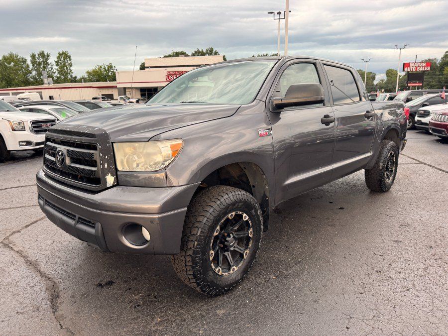 Used 2012 Toyota Tundra 4x4 CrewMax image 1