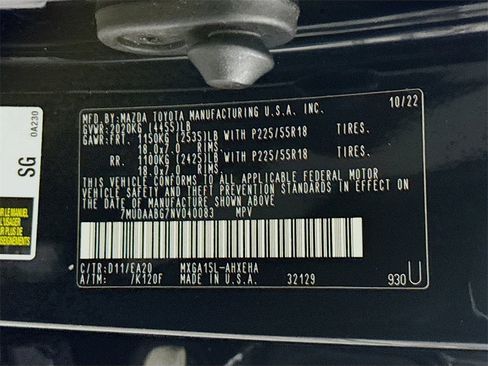 Certified 2022 Toyota Corolla Cross XLE image 36