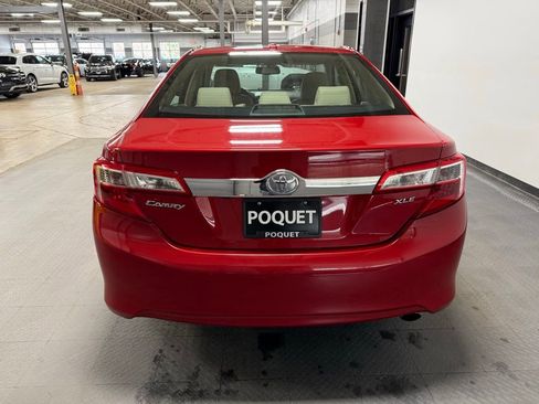 Used 2013 Toyota Camry XLE w/ Leather Pkg image 5