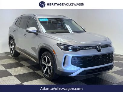 Certified 2025 Volkswagen Tiguan SE