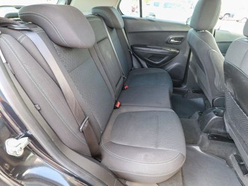 Used 2015 Chevrolet Trax LS image 24