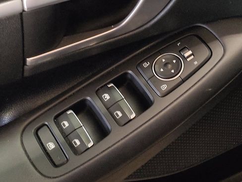 Used 2023 Hyundai Sonata SE FWD image 27