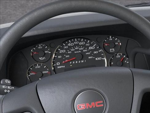 New 2025 GMC Savana 2500 w/ Driver Convenience Package image 18