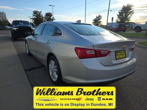 Used 2018 Chevrolet Malibu LT image 8