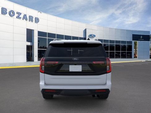 New 2026 Ford Expedition Tremor image 5