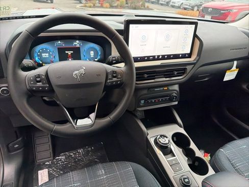 New 2025 Ford Bronco Sport Heritage w/ Convenience Package image 11