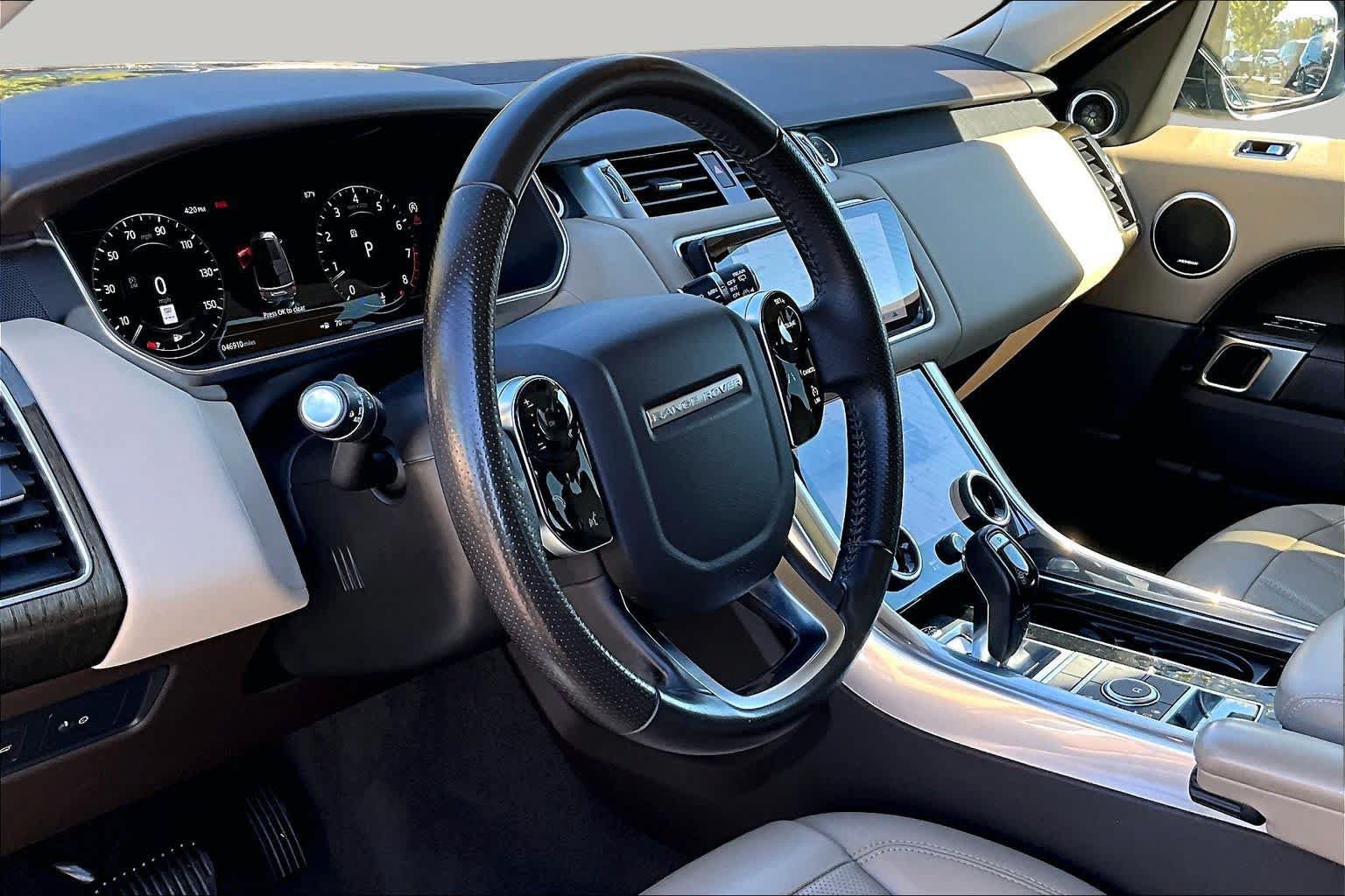 Used 2019 Land Rover Range Rover Sport HSE AWD/4WD image 17