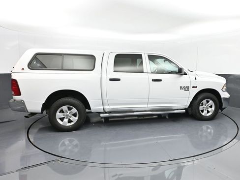 Used 2020 RAM 1500 Tradesman w/ Chrome Appearance Group image 25