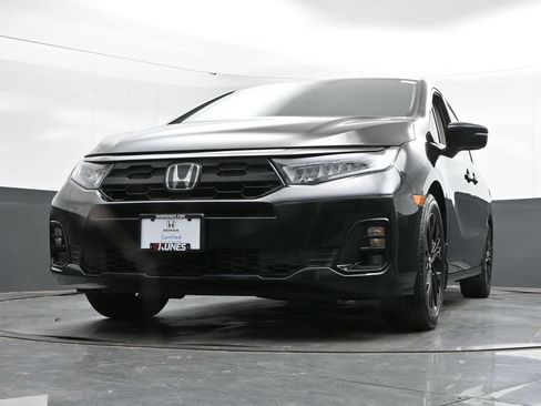 Used 2025 Honda Odyssey Elite image 38