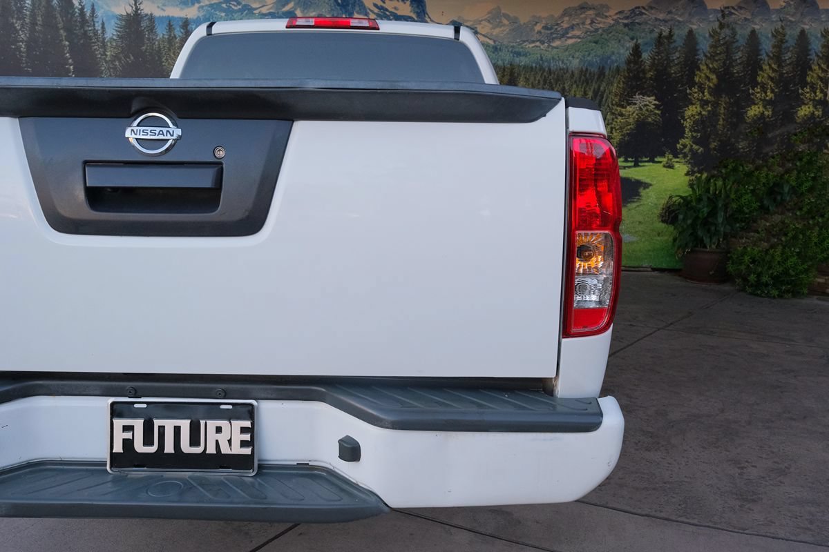 Used 2019 Nissan Frontier S RWD image 32