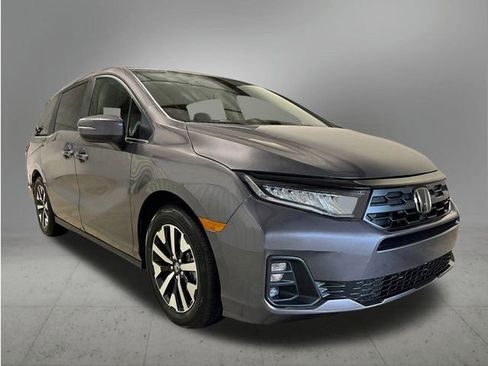 New 2026 Honda Odyssey EX-L image 8
