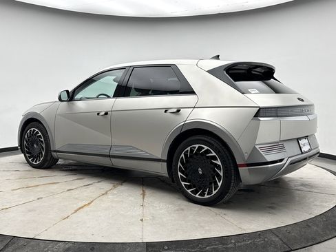 Used 2023 Hyundai Ioniq 5 Limited w/ Cargo Package image 3