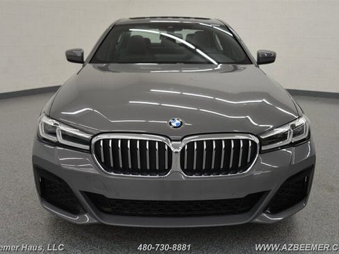 Used 2022 BMW 530i w/ M Sport Package image 6