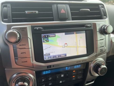 Used 2018 Toyota 4Runner Limited image 33