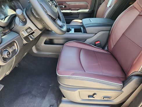 New 2026 RAM 3500 Limited AWD/4WD image 7