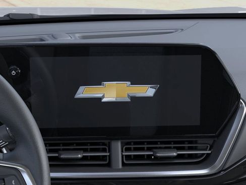 New 2026 Chevrolet Trax ACTIV w/ Driver Confidence Package image 44