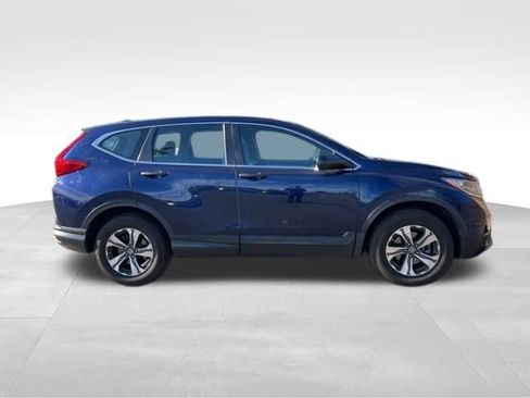 Used 2017 Honda CR-V LX image 9