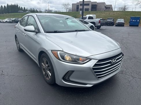 Used 2018 Hyundai Elantra Value Edition image 2