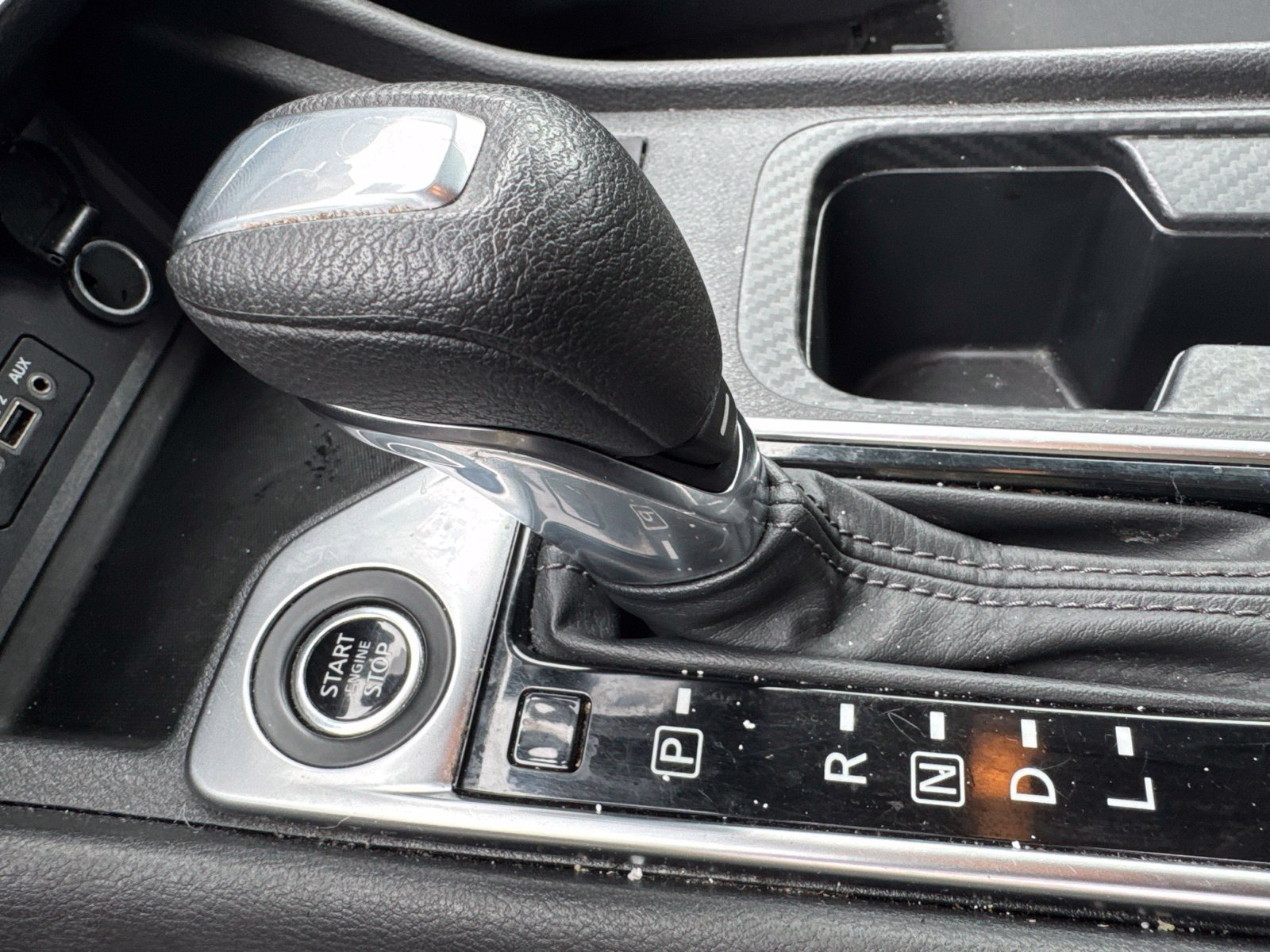 Used 2024 Nissan Sentra SV FWD image 18
