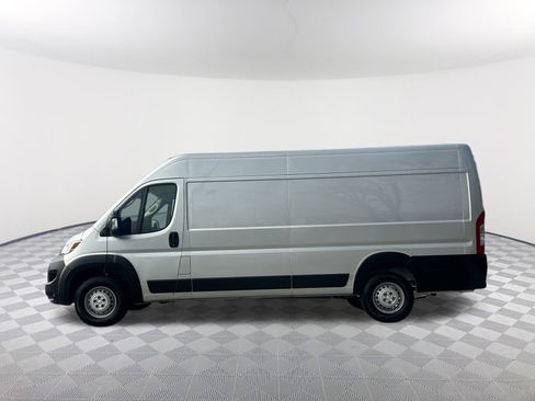 Used 2024 RAM ProMaster 3500 w/ Convenience Group image 11