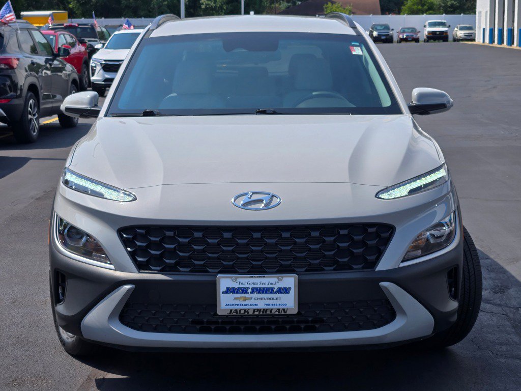Used 2023 Hyundai Kona SEL w/ Cargo Package AWD/4WD image 4