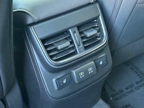 Used 2022 Subaru Outback Wilderness AWD/4WD image 14