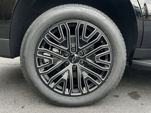 New 2026 Chevrolet Tahoe LS image 40