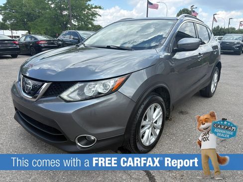 Used 2018 Nissan Rogue Sport SV w/ SV All-Weather Package AWD/4WD image 1