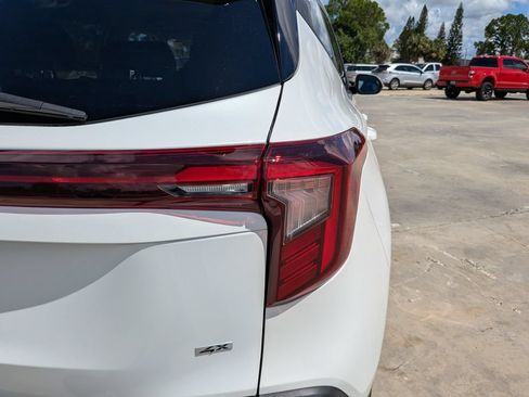 Certified 2025 Kia Seltos S AWD/4WD image 11