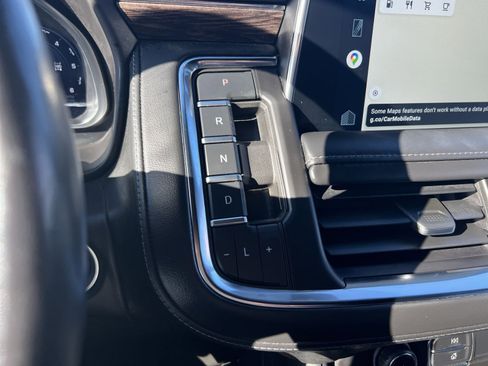 Used 2022 Chevrolet Tahoe LT w/ Luxury Package image 21