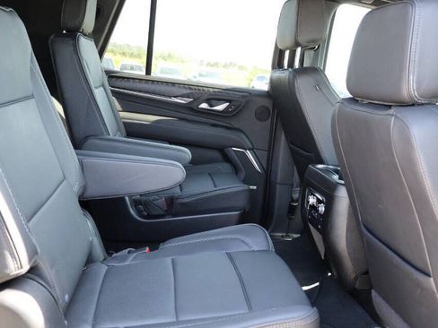 Used 2024 GMC Yukon Denali w/ Max Trailering Package AWD/4WD image 16