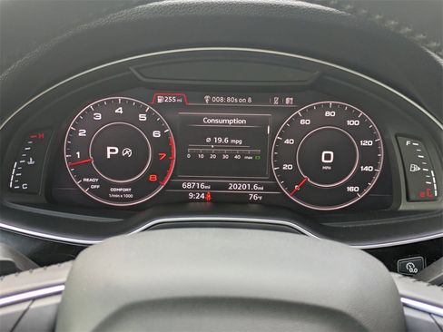 Used 2019 Audi Q7 3.0T Prestige w/ Prestige Package image 32