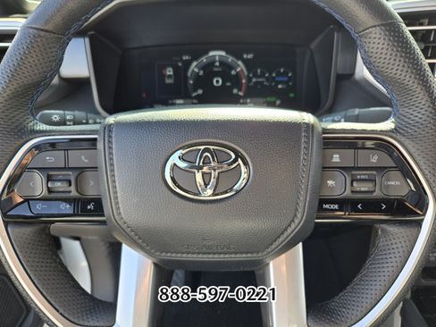 Used 2024 Toyota Tundra Platinum image 28