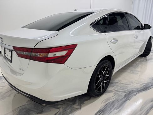 Used 2016 Toyota Avalon XLE Premium FWD image 8
