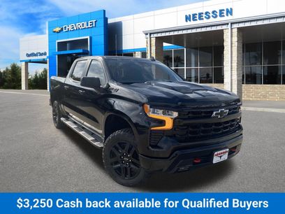 New 2026 Chevrolet Silverado 1500 LT Trail Boss w/ LPO, Dark Essentials Package