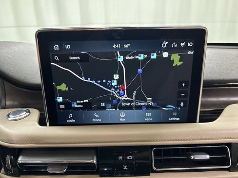 Used 2022 Lincoln Aviator Reserve w/ Elements Package Plus AWD/4WD image 16