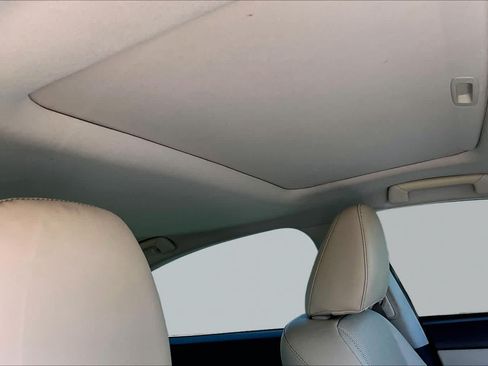 Used 2016 Lexus ES 300h w/ Navigation System Package FWD image 13