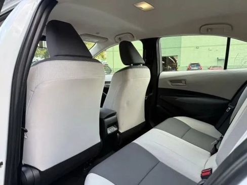 Used 2023 Toyota Corolla LE AWD/4WD image 22