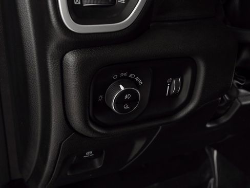 Certified 2022 RAM 1500 Big Horn image 21