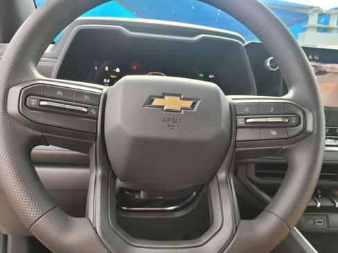 New 2026 Chevrolet Colorado W/T w/ WT Custom Package AWD/4WD image 15