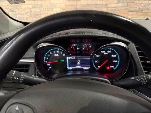 Used 2015 Chevrolet Impala LT w/ Convenience Package FWD image 16