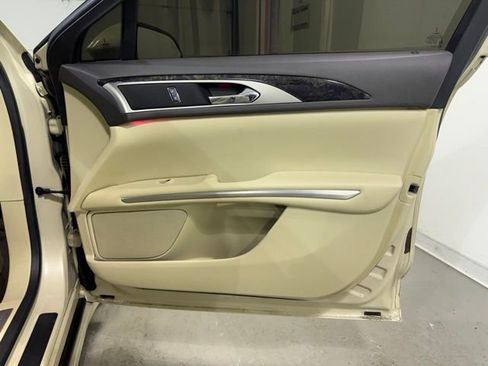 Used 2015 Lincoln MKZ w/ Equipment Group 102A Reserve image 26